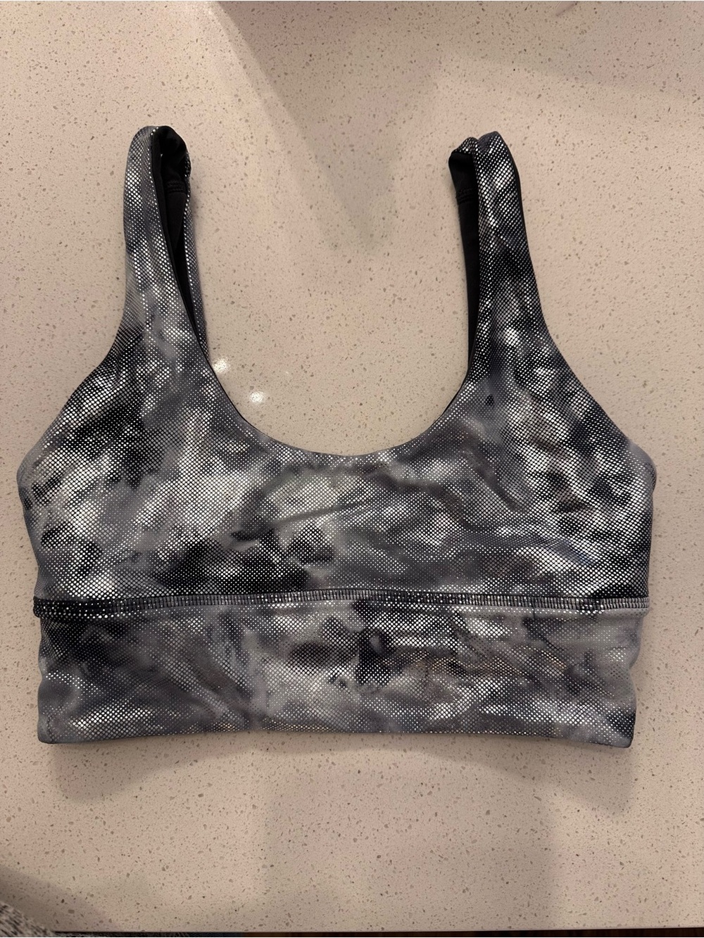 Lululemon Align reversible Bra Shine Size 4 A/B Diamond Dye Diffuse Dot Foil
